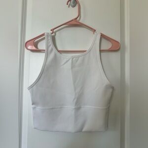 LULULEMON POWER PIVOT TANK - 8